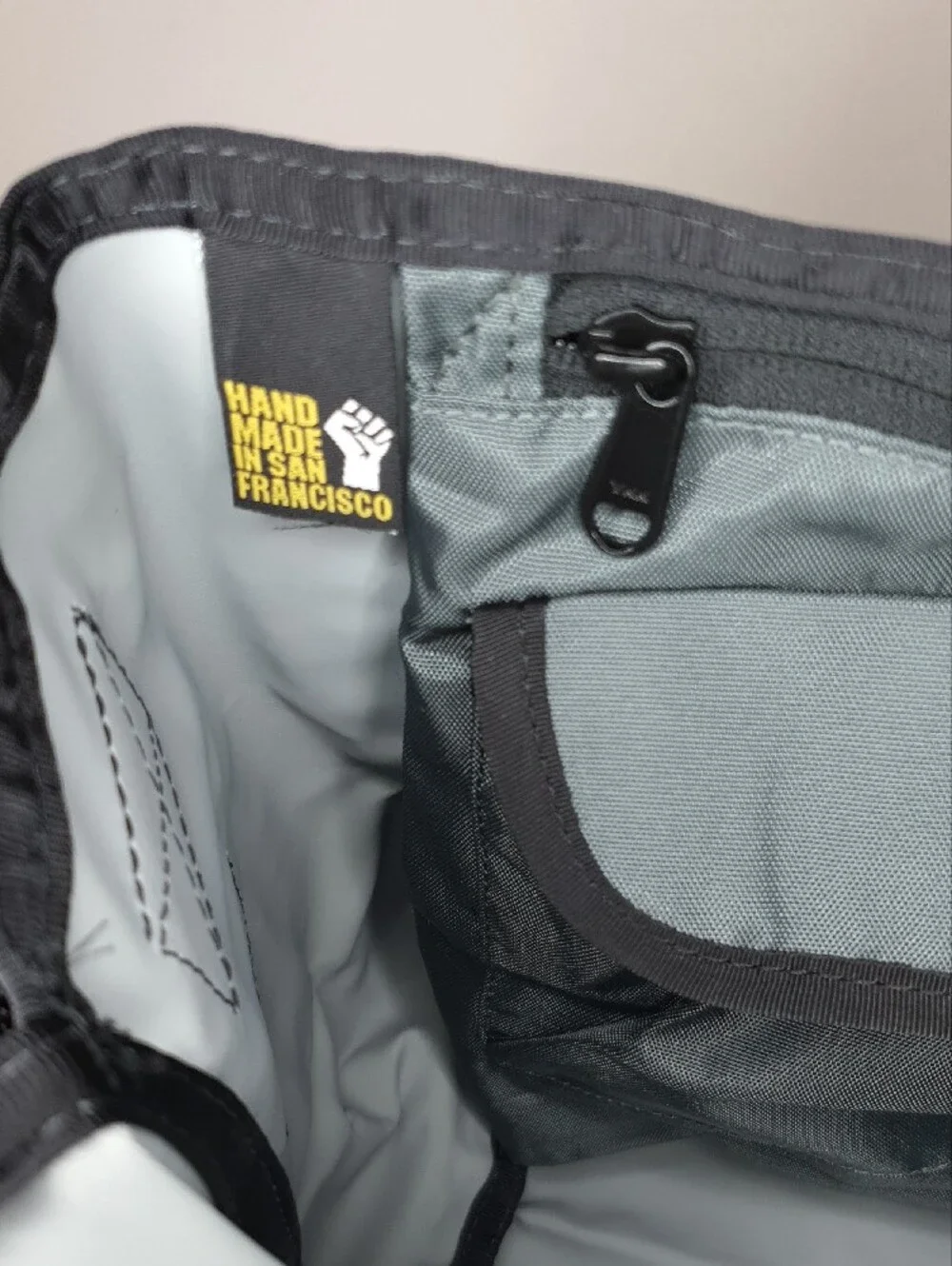 Limited Edition Timbuk2 Gray/Maroon Medium Messenger Bag